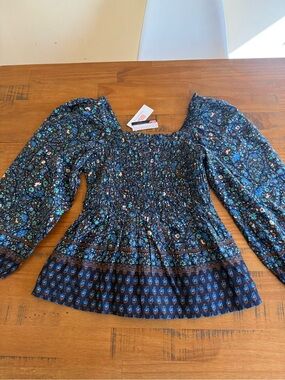 NWT - Vineyard Vines Navy Floral Fenwick Smocked Peasant Blouse - size S